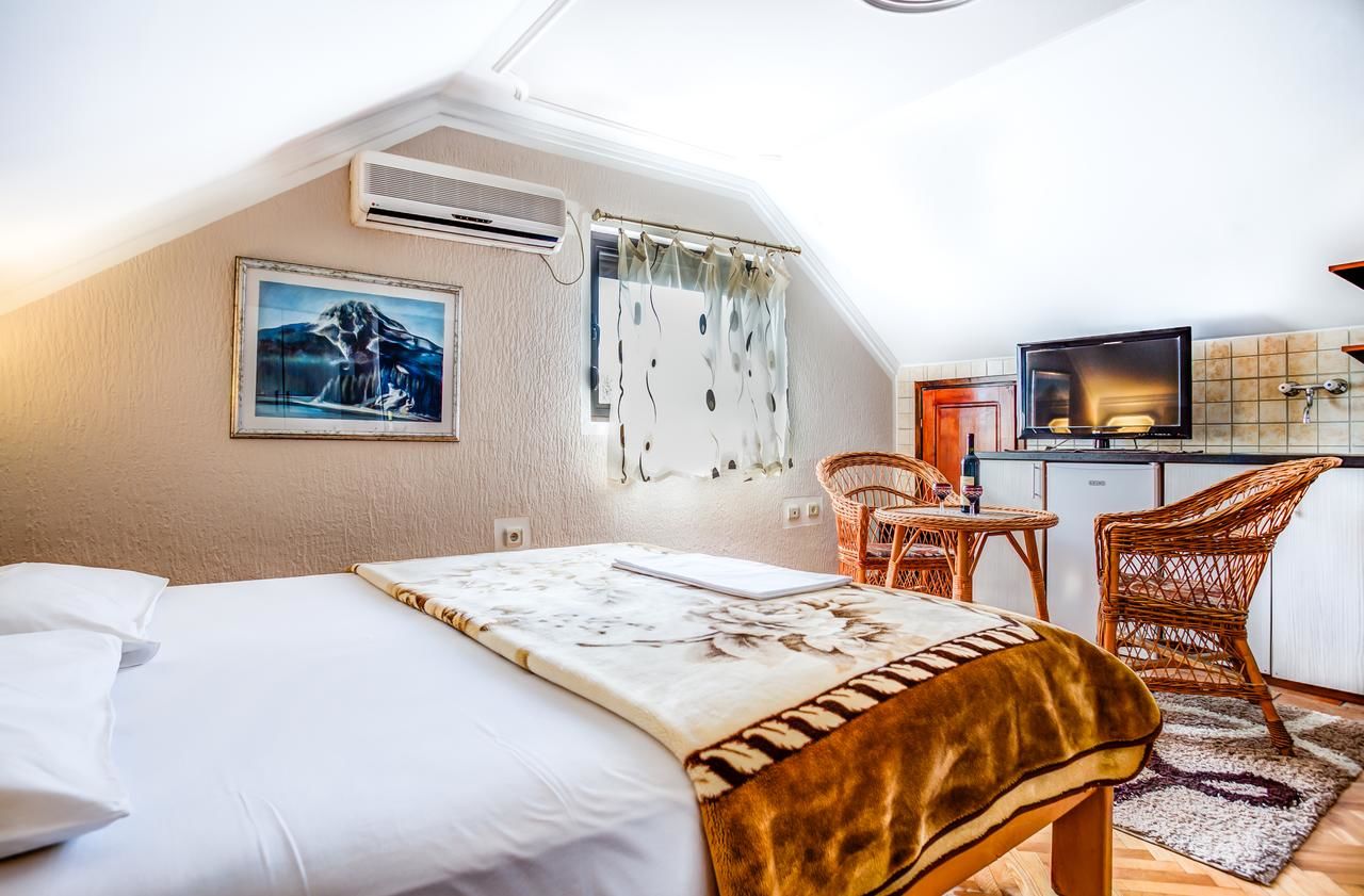 Гостевой дом Private Accommodation Kubura Подгорица