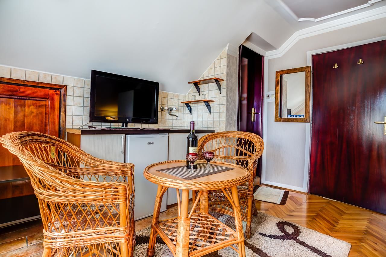 Гостевой дом Private Accommodation Kubura Подгорица