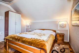 Гостевой дом Private Accommodation Kubura Подгорица Номер-студио с кроватью размера "king-size"-3